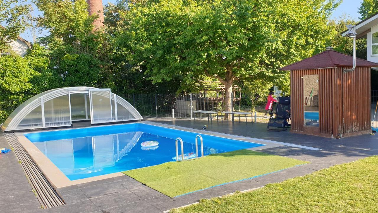 Fafa Home With Pool Essen Ngoại thất bức ảnh