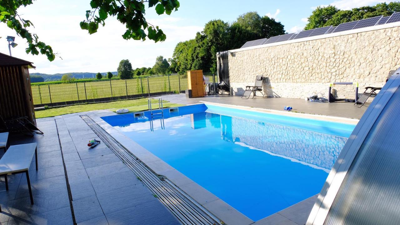 Fafa Home With Pool Essen Ngoại thất bức ảnh